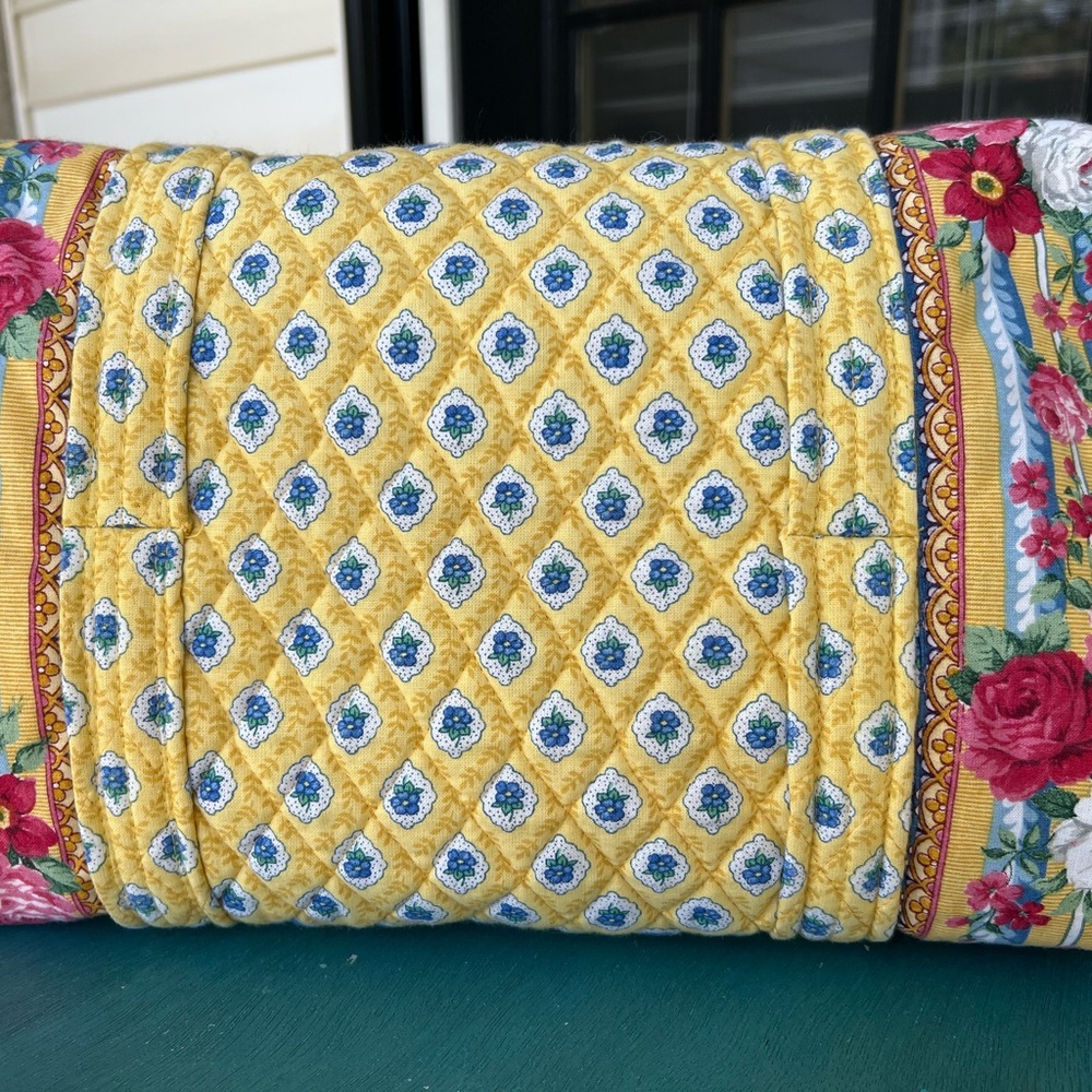 Vintage Vera Bradley Elizabeth Yellow Floral Duffle Bag - Picture 7 of 9